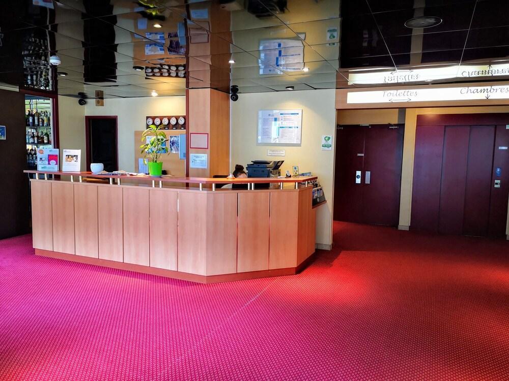 Brit Hotel Bordeaux Aeroport - Le Soretel Mérignac Екстериор снимка