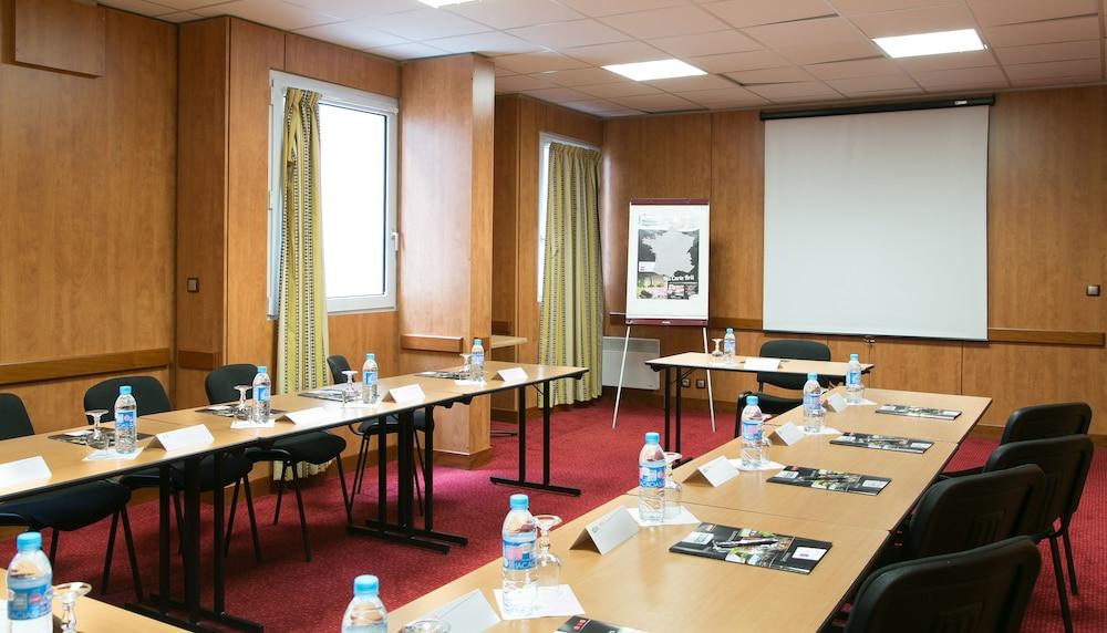 Brit Hotel Bordeaux Aeroport - Le Soretel Mérignac Екстериор снимка