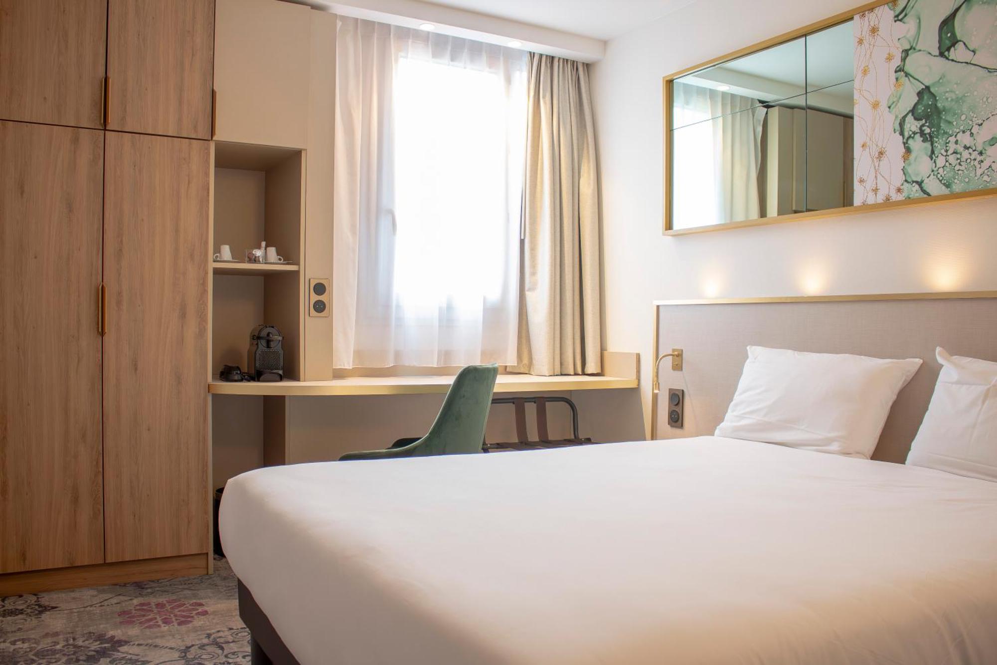 Brit Hotel Bordeaux Aeroport - Le Soretel Mérignac Екстериор снимка