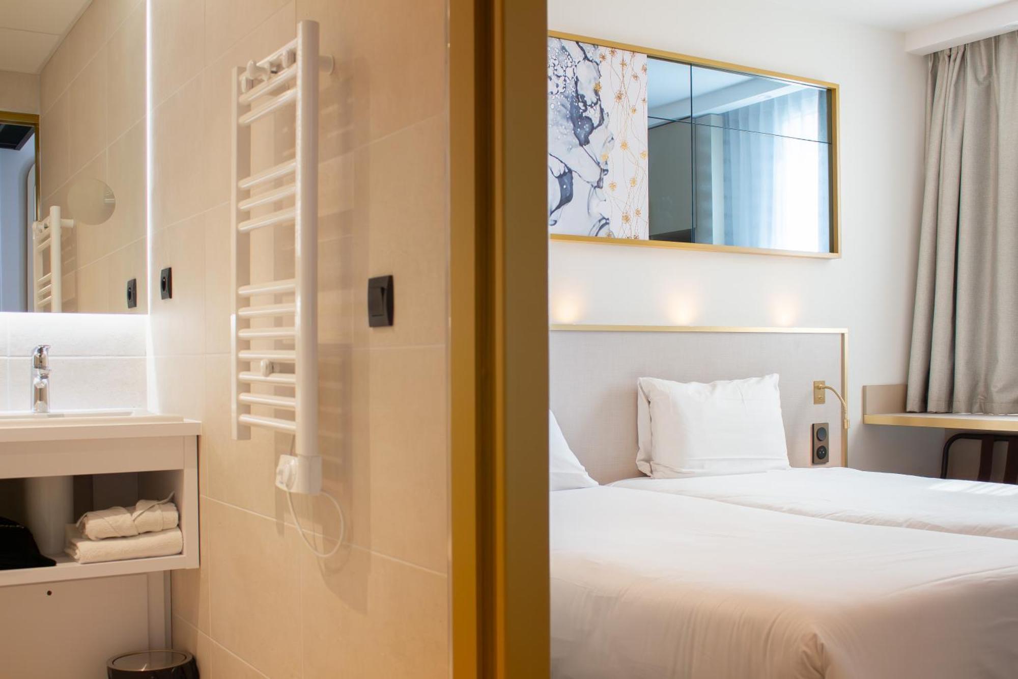 Brit Hotel Bordeaux Aeroport - Le Soretel Mérignac Екстериор снимка