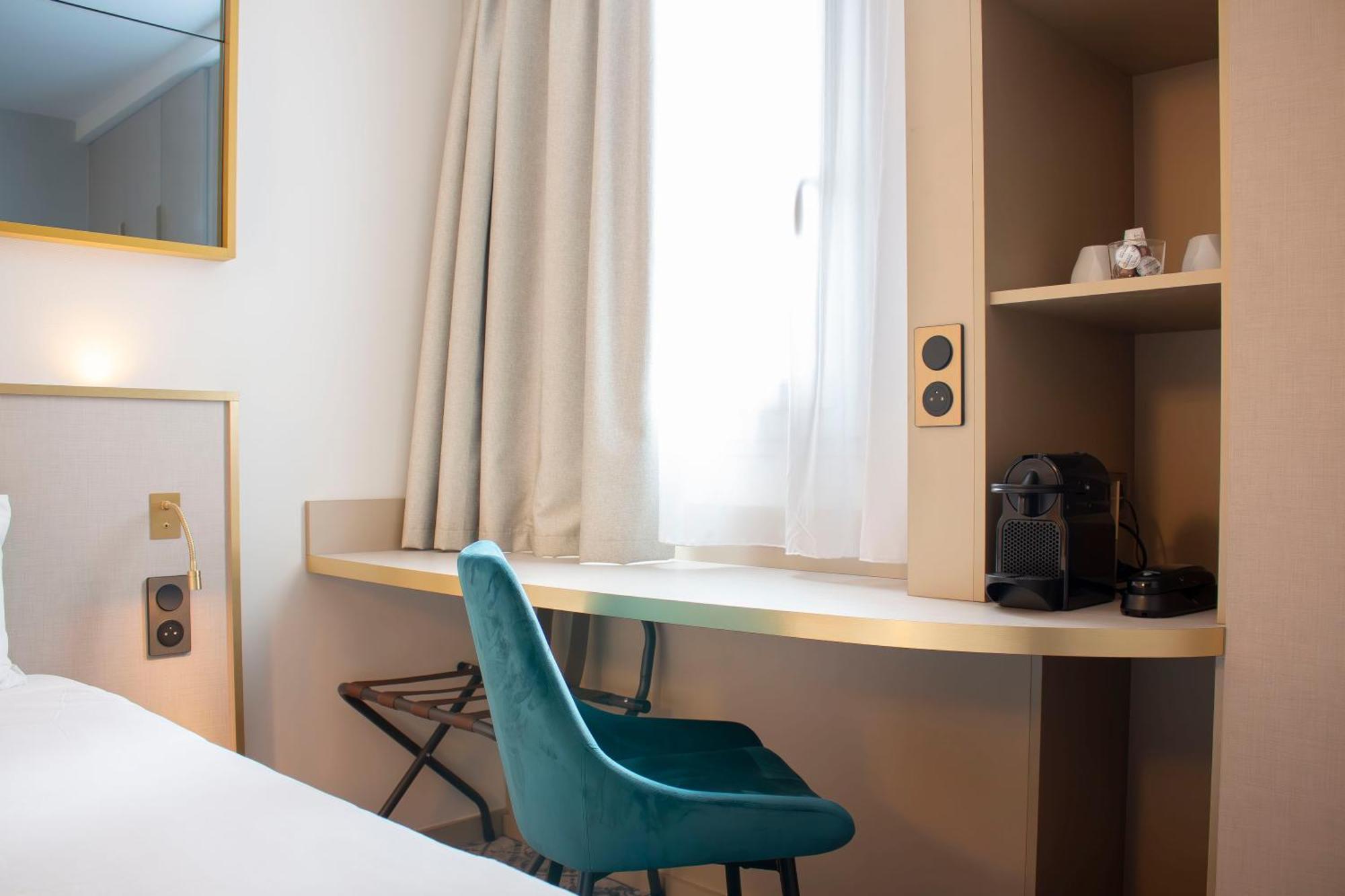 Brit Hotel Bordeaux Aeroport - Le Soretel Mérignac Екстериор снимка