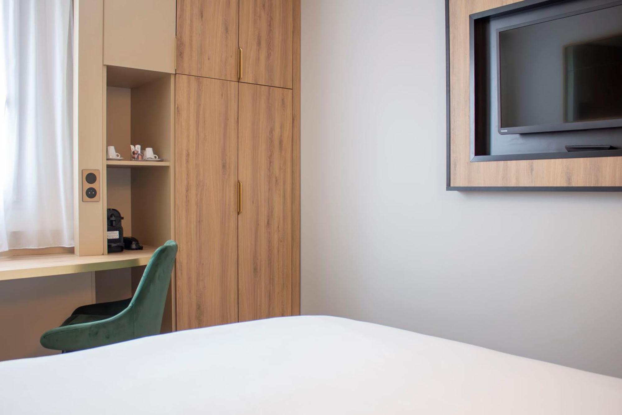Brit Hotel Bordeaux Aeroport - Le Soretel Mérignac Екстериор снимка