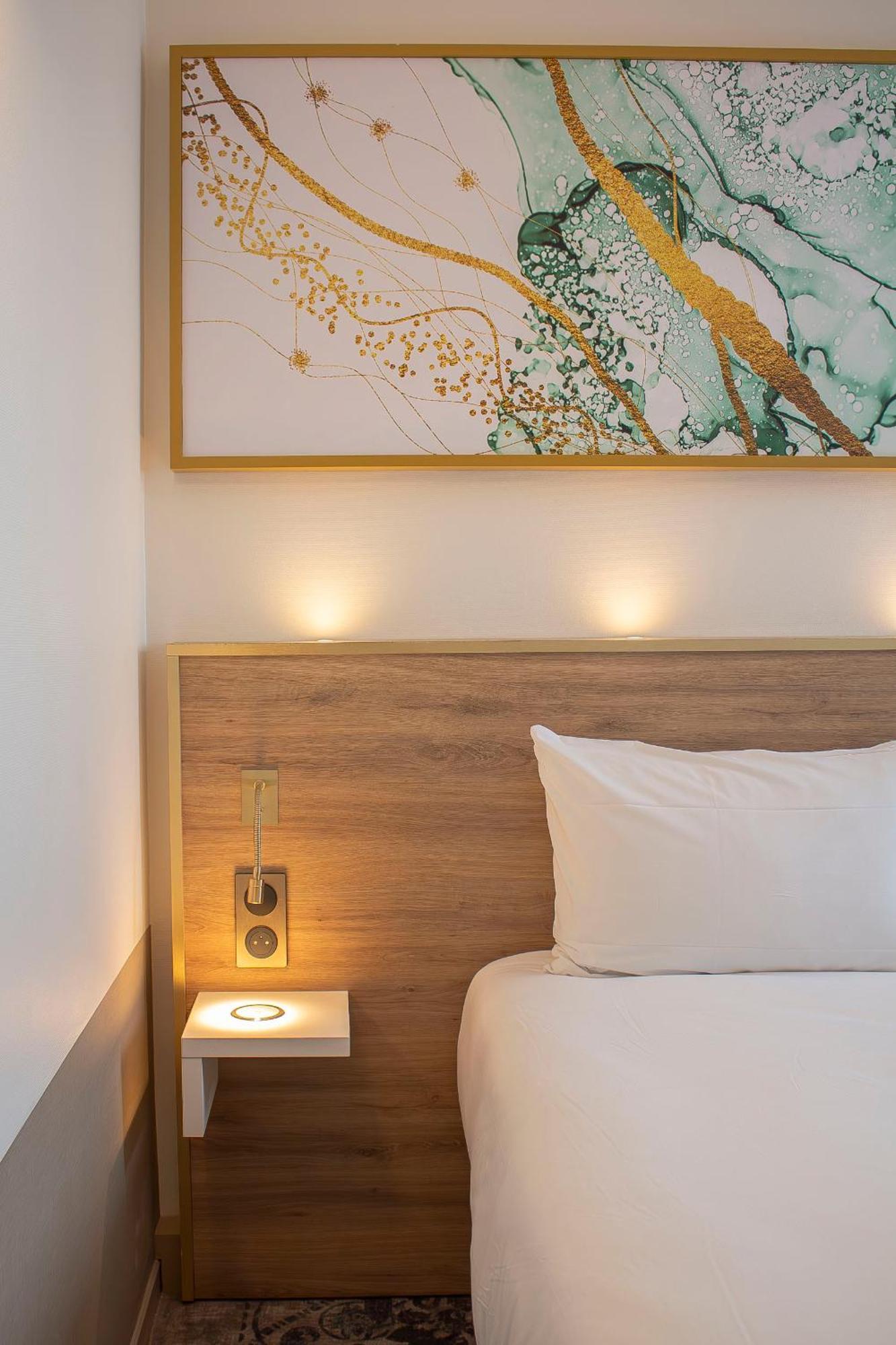 Brit Hotel Bordeaux Aeroport - Le Soretel Mérignac Екстериор снимка