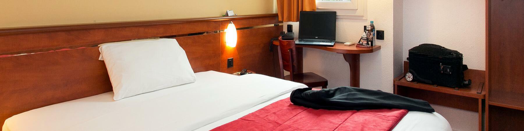 Brit Hotel Bordeaux Aeroport - Le Soretel Mérignac Екстериор снимка